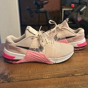 Women’s Nike Metcon 8